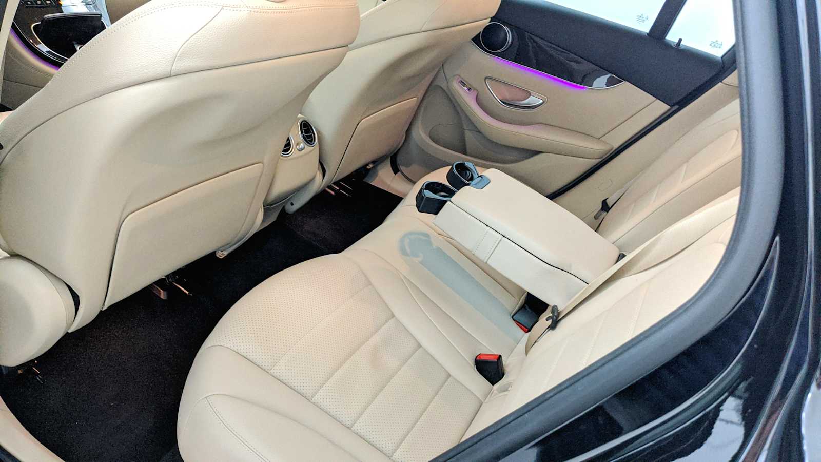 used 2020 Mercedes-Benz GLC car, priced at $23,550