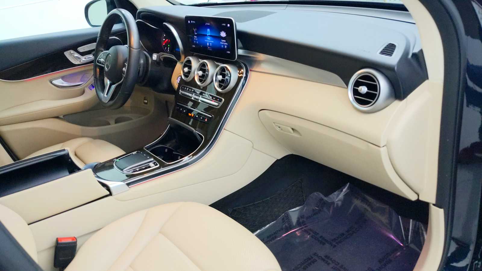 used 2020 Mercedes-Benz GLC car, priced at $23,550