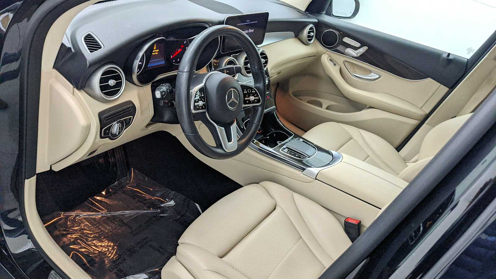 used 2020 Mercedes-Benz GLC car, priced at $23,550