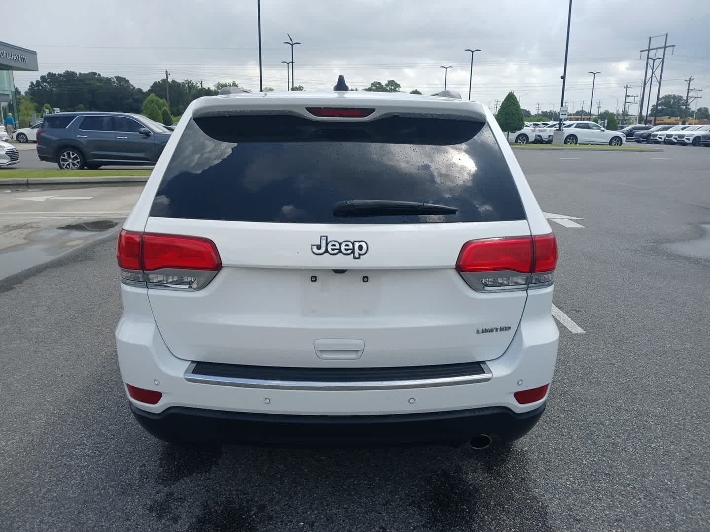 View vehicle photo 6