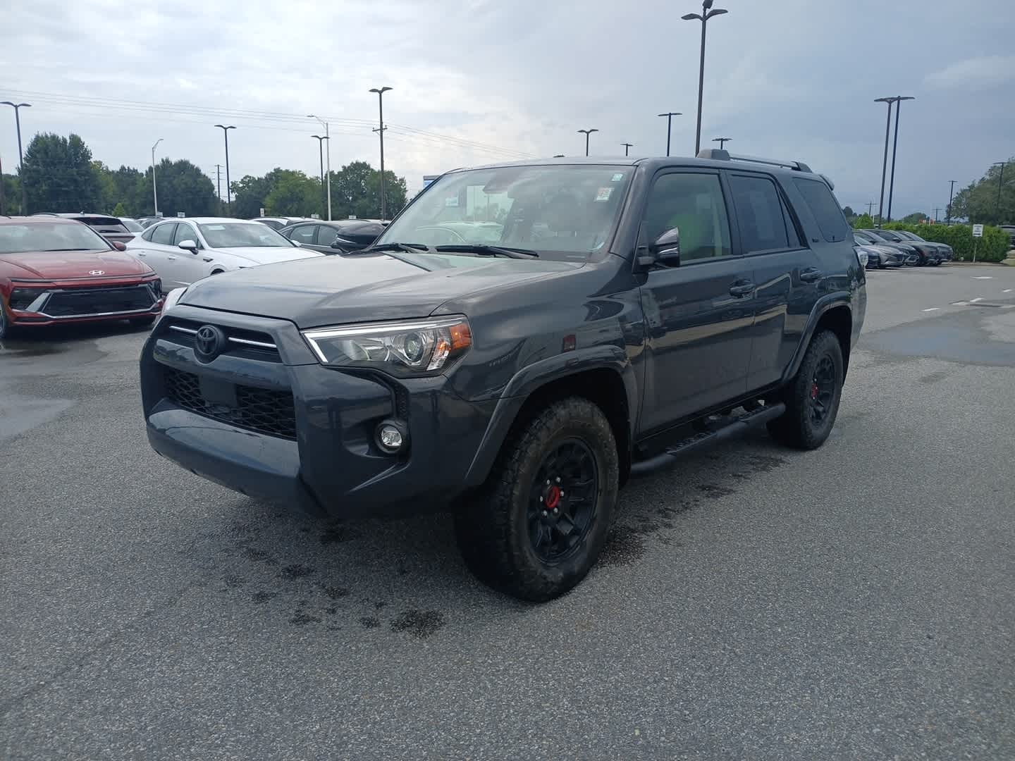 View vehicle photo 2