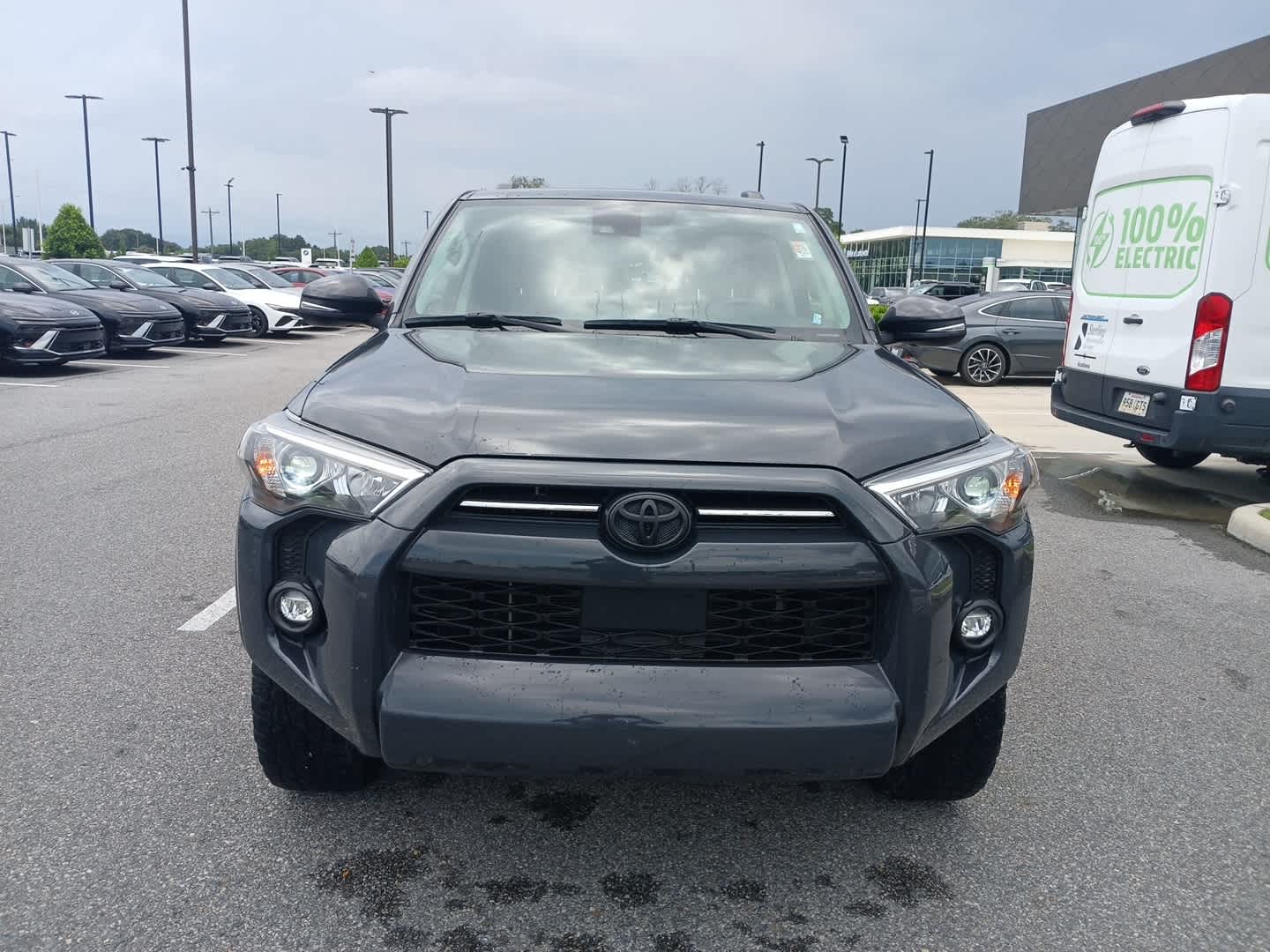 View vehicle photo 5