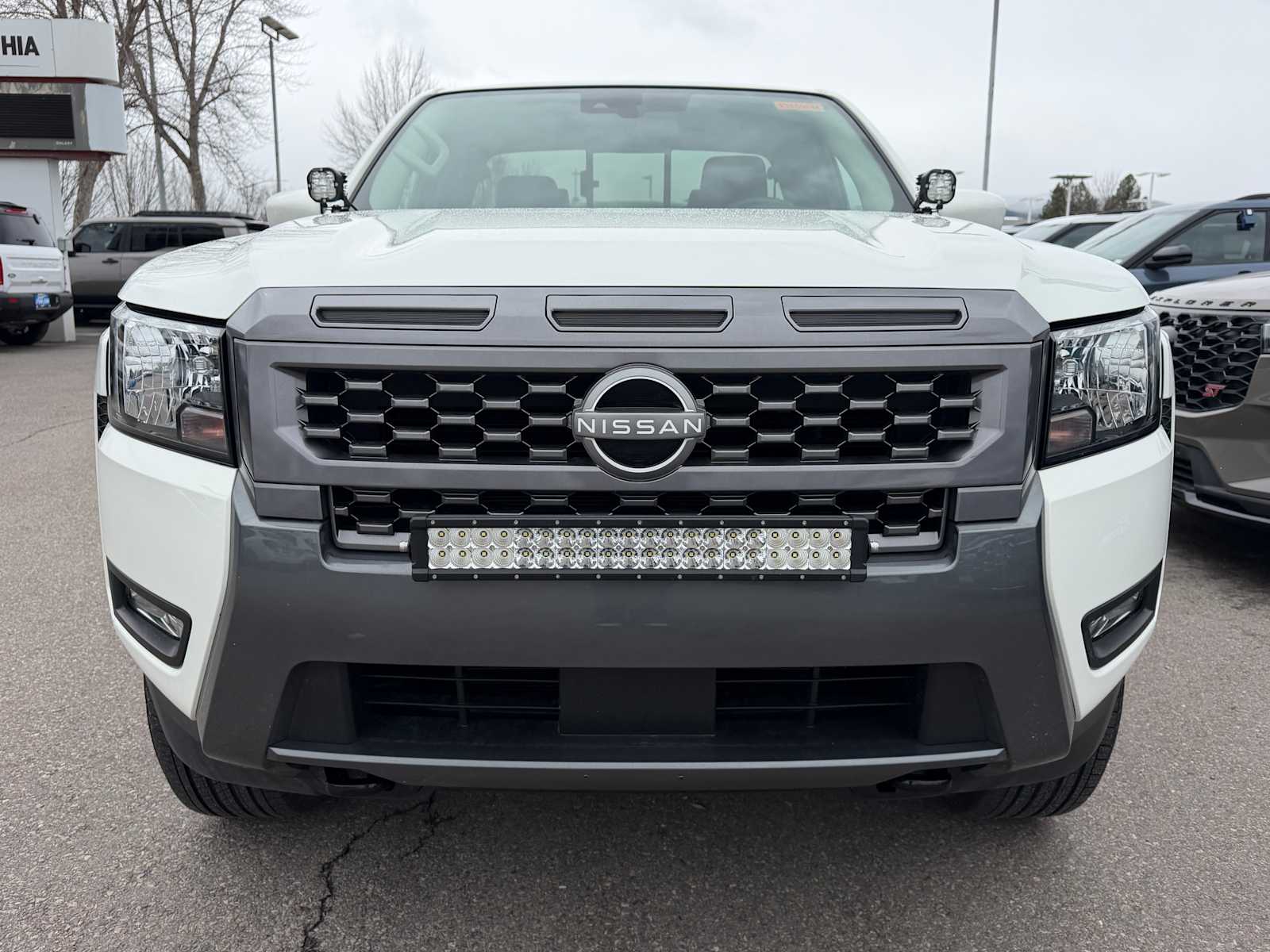 View vehicle photo 2