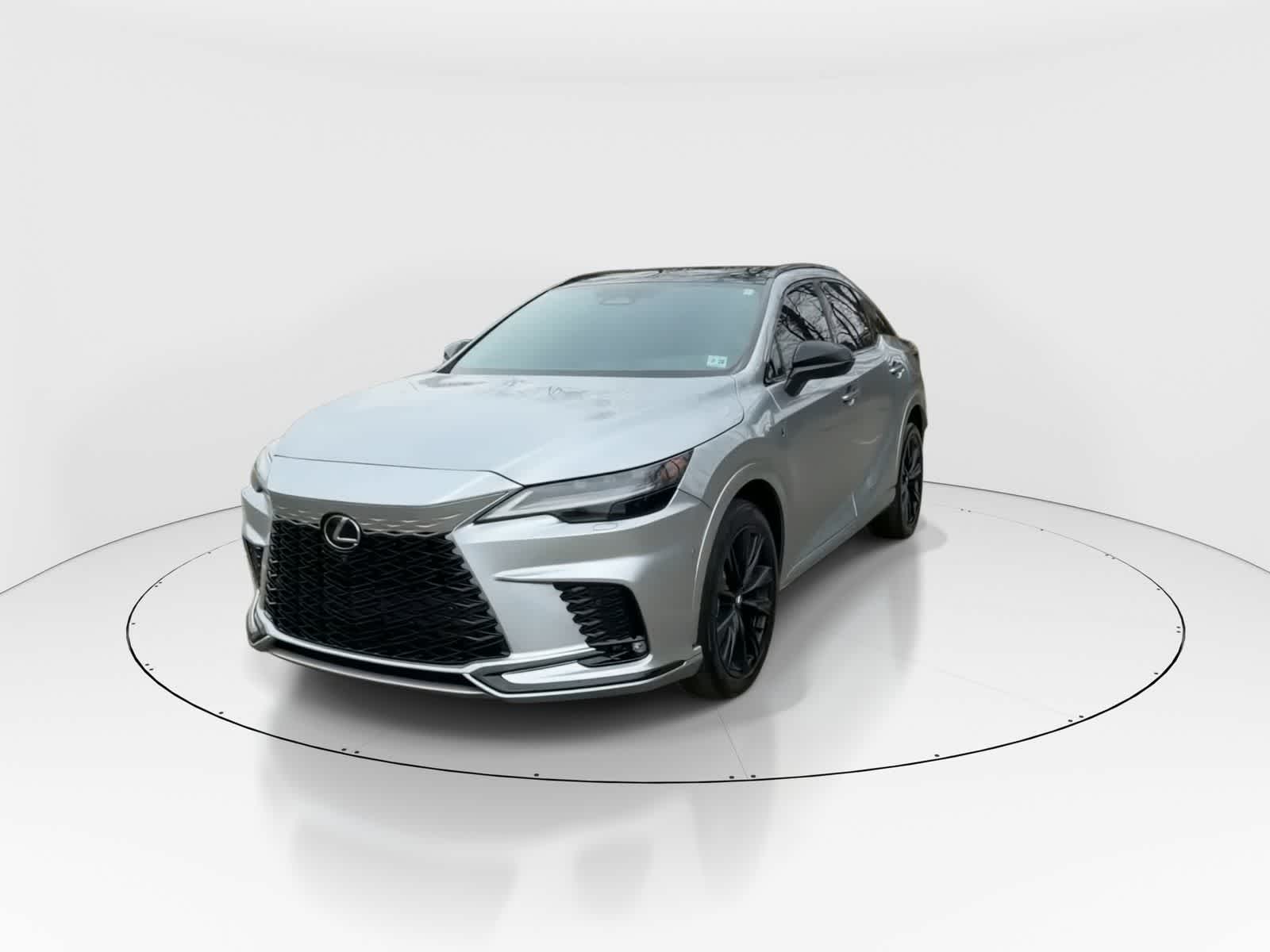 View vehicle photo 3