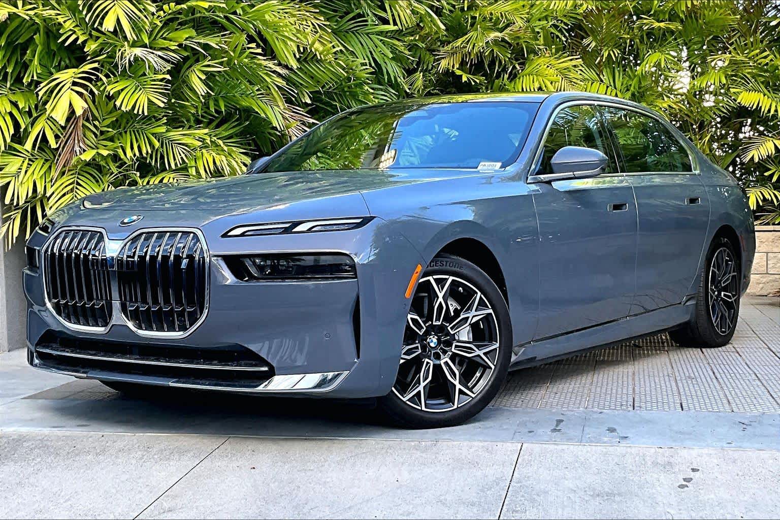 2023 BMW i7