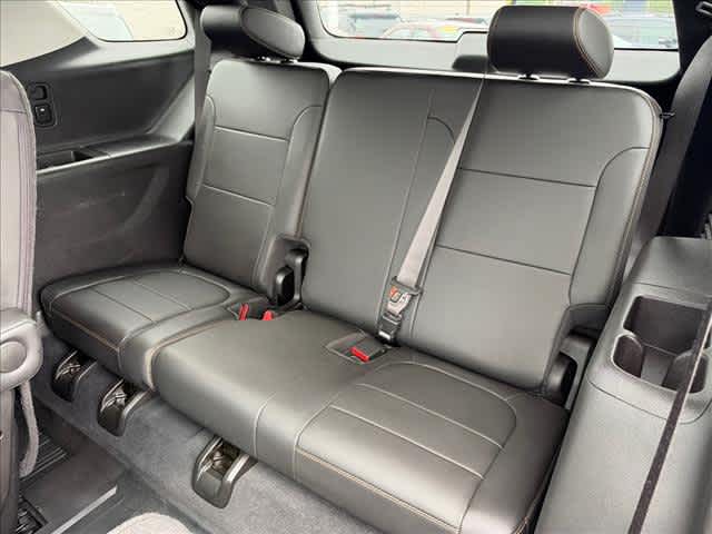 Used 2021 Chevrolet Traverse SUV
