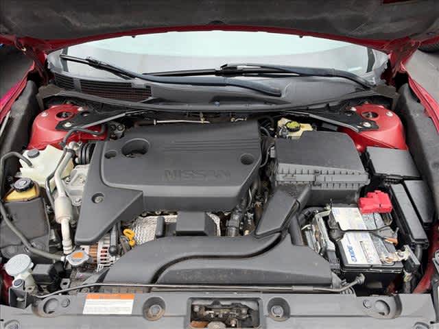 Used 2016 Nissan Altima Sedan