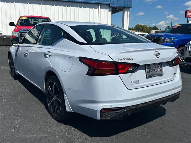 Used 2024 Nissan Altima Sedan
