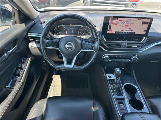 Used 2024 Nissan Altima Sedan