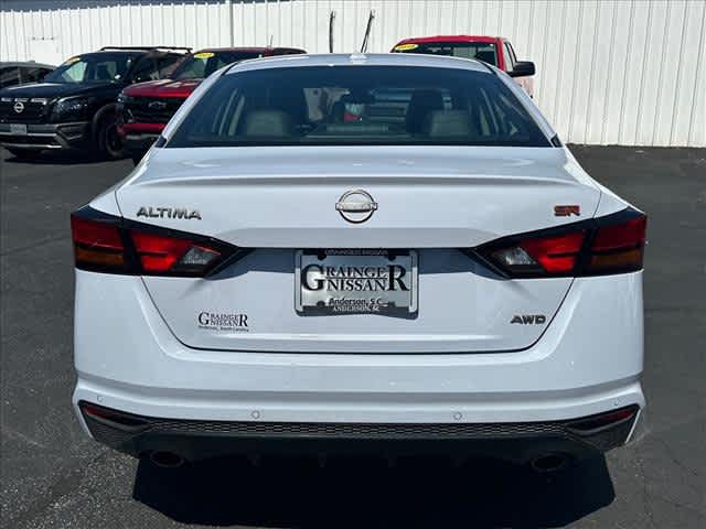 Used 2024 Nissan Altima Sedan