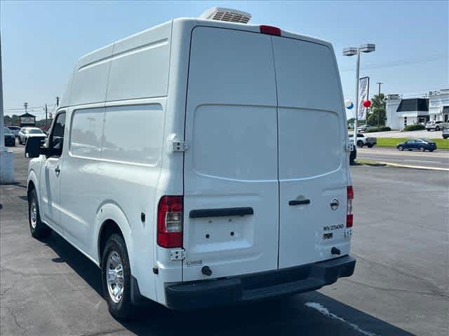 Used 2016 Nissan NV2500HD Van