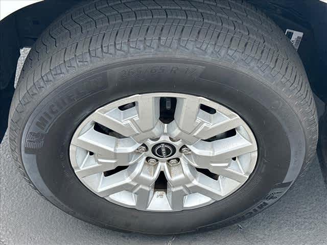 Used 2024 Nissan Frontier Truck