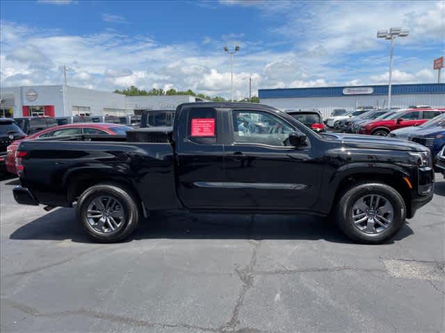 Used 2025 Nissan Frontier Truck