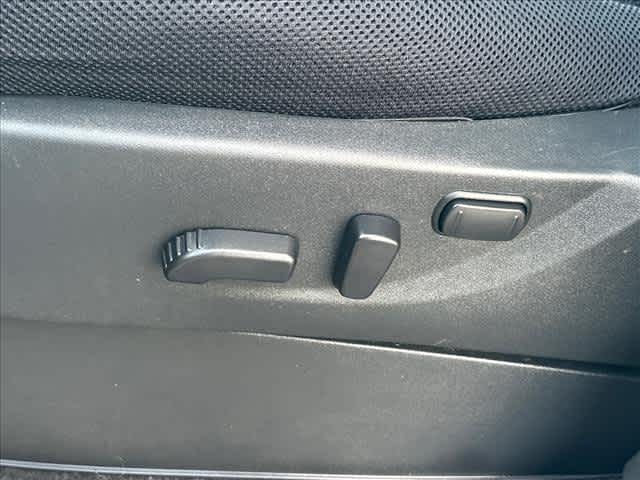 Used 2025 Nissan Frontier Truck