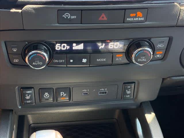 Used 2024 Nissan Frontier Truck
