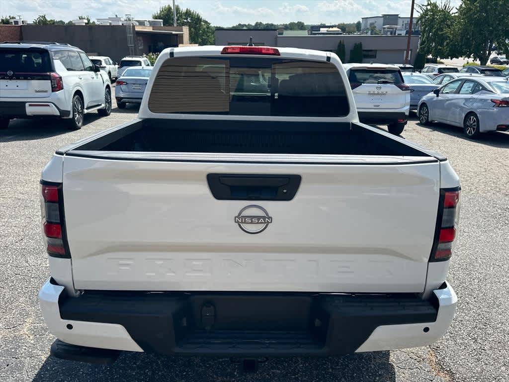 New 2026 Nissan Frontier Truck