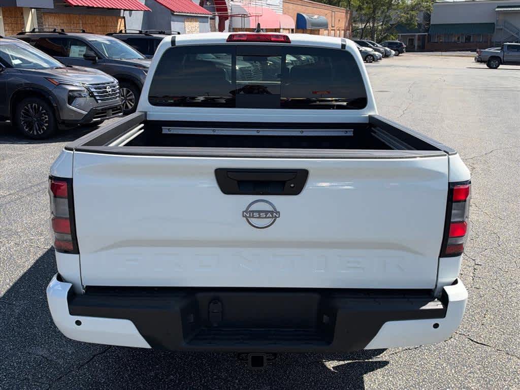 New 2027 Nissan Frontier Truck