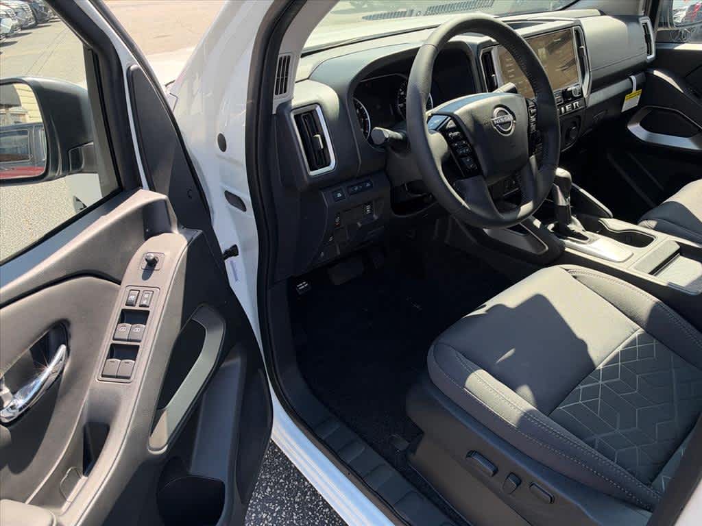New 2027 Nissan Frontier Truck