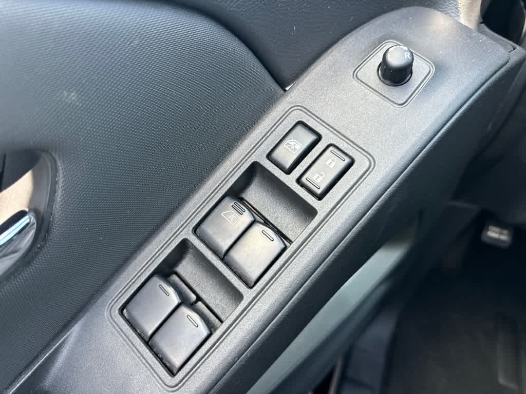 Used 2024 Nissan Frontier Truck