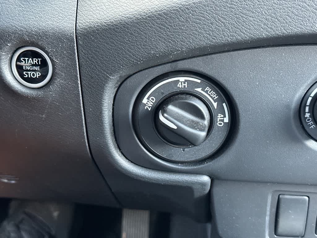 Used 2024 Nissan Frontier Truck
