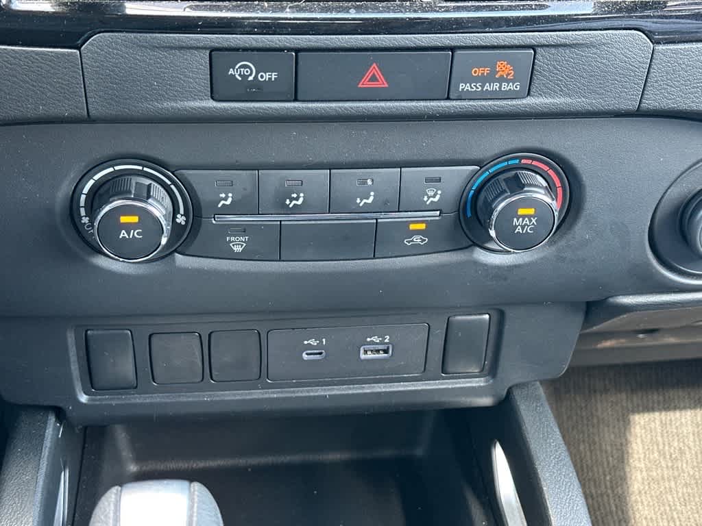 Used 2024 Nissan Frontier Truck