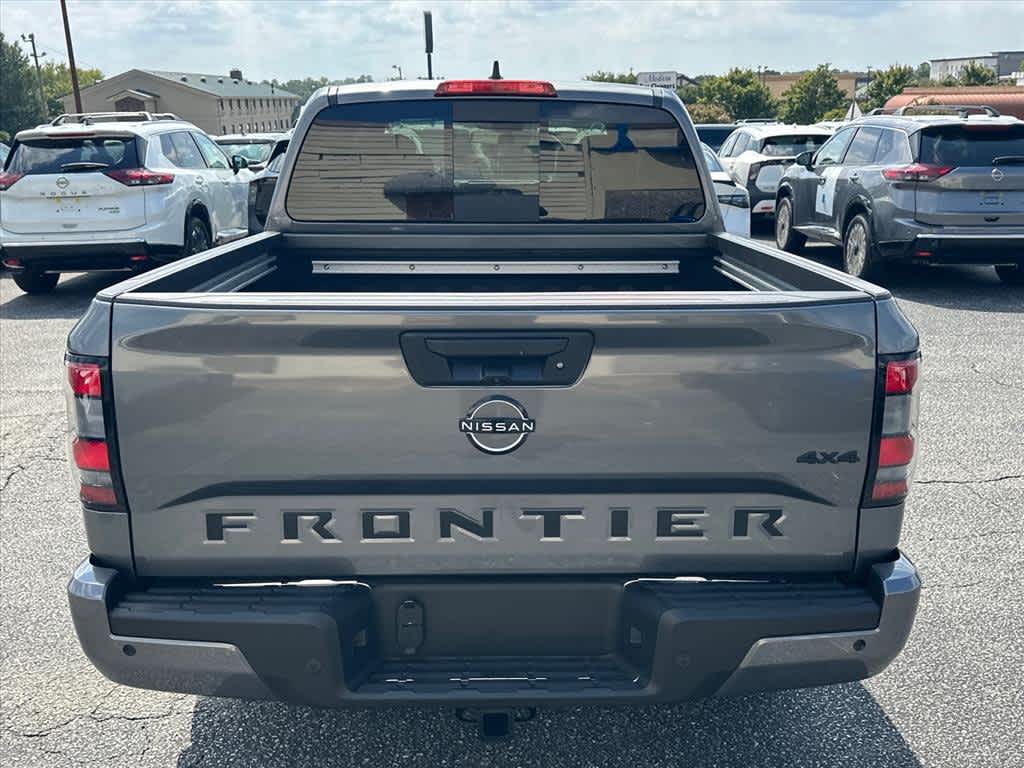 New 2027 Nissan Frontier Truck