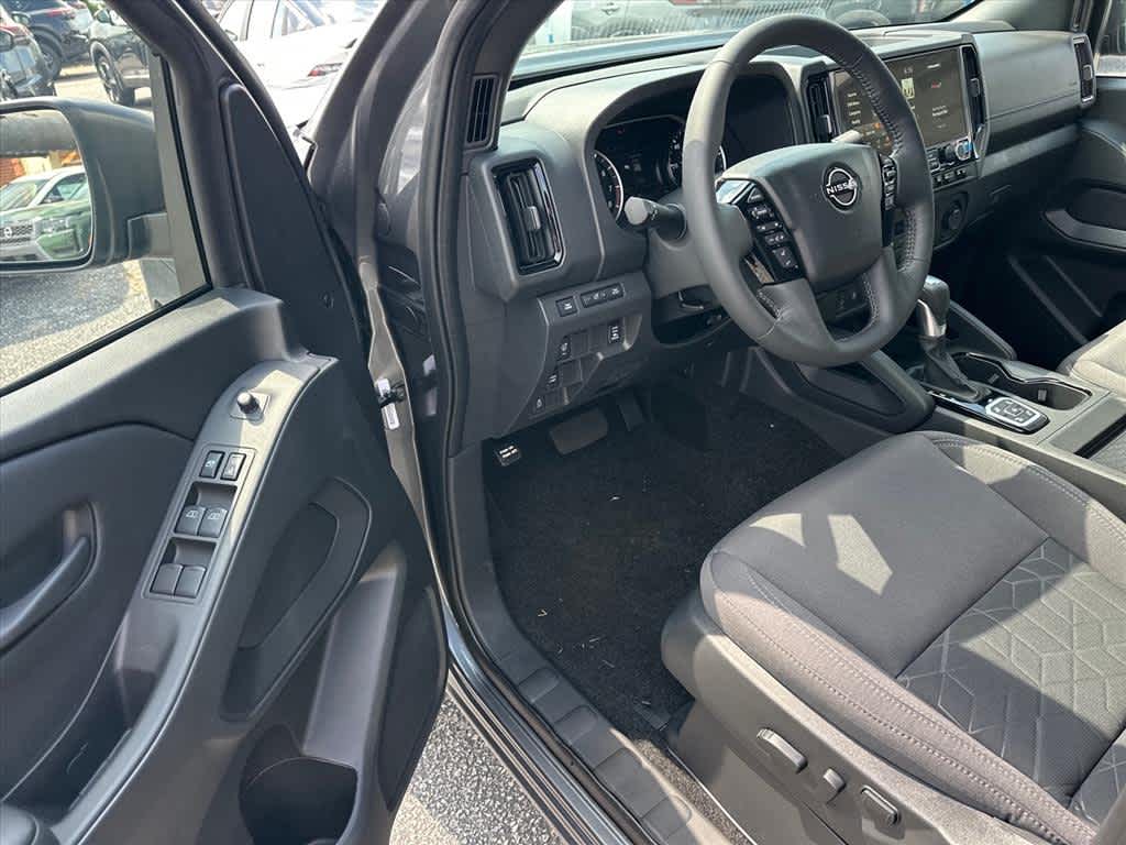 New 2027 Nissan Frontier Truck