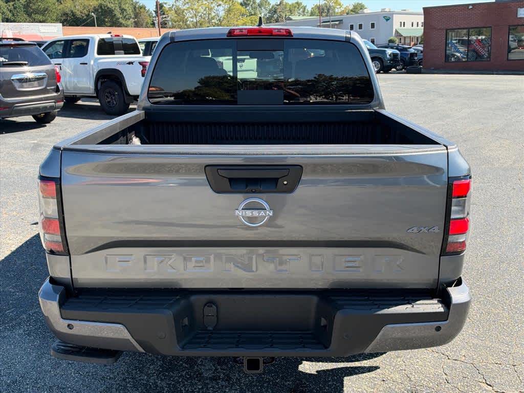 New 2027 Nissan Frontier Truck