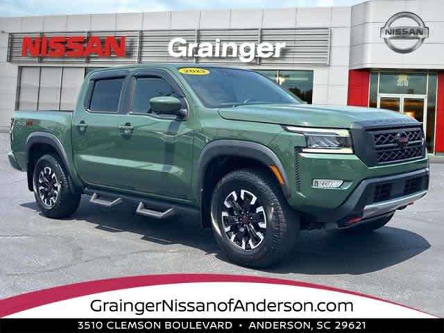 2023 Nissan Frontier PRO-4X Crew Cab 4X4's photo
