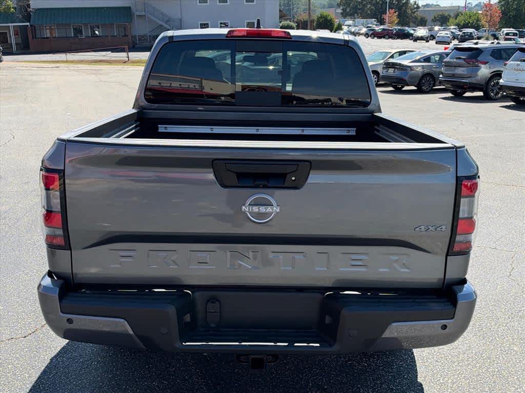 New 2027 Nissan Frontier Truck