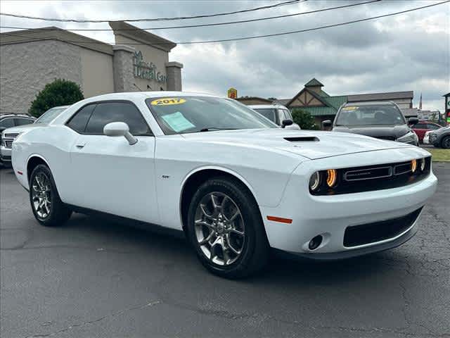2017 Dodge Challenger GT's photo
