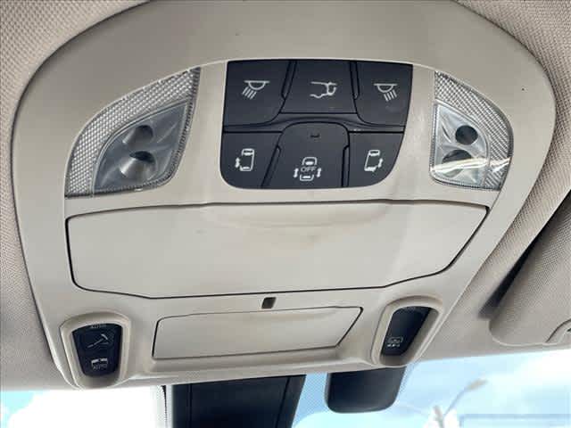 Used 2020 Chrysler Pacifica Van