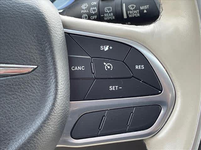Used 2020 Chrysler Pacifica Van