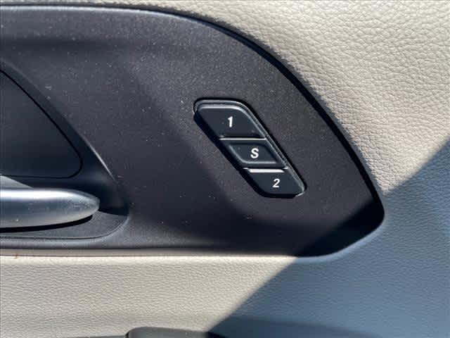 Used 2020 Chrysler Pacifica Van