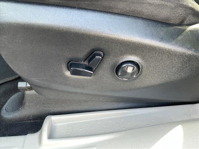 Used 2020 Chrysler Pacifica Van