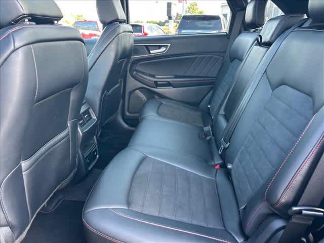 Used 2024 Ford Edge SUV