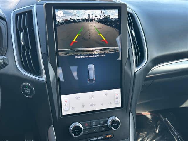 Used 2024 Ford Edge SUV