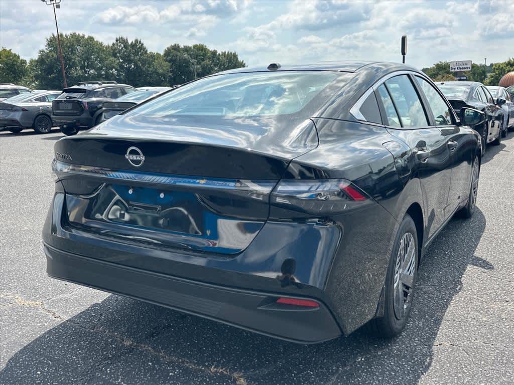 New 2027 Nissan Sentra Sedan