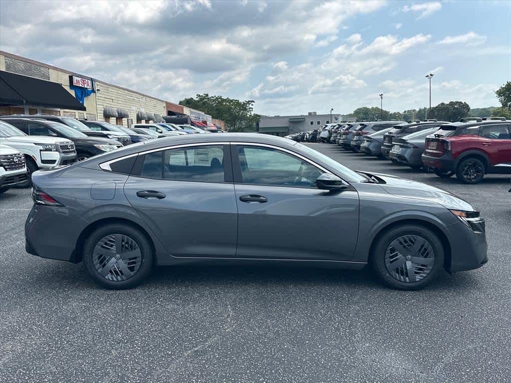 New 2027 Nissan Sentra Sedan