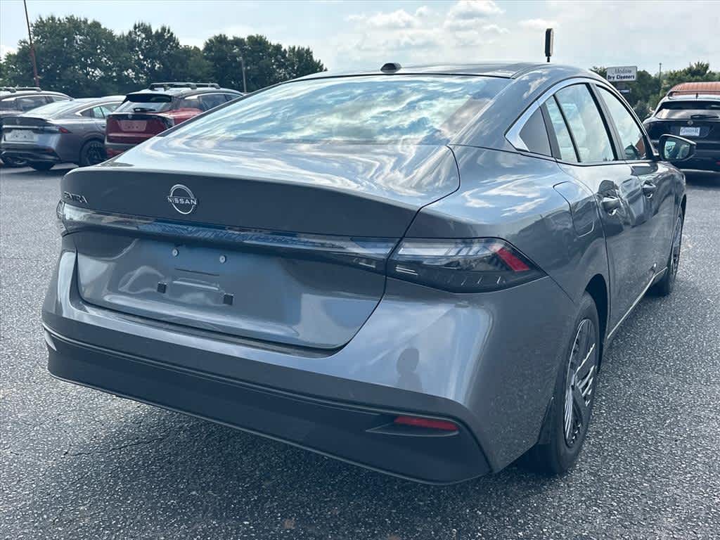 New 2027 Nissan Sentra Sedan