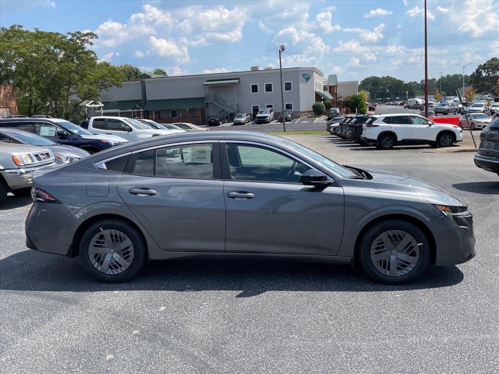 New 2027 Nissan Sentra Sedan