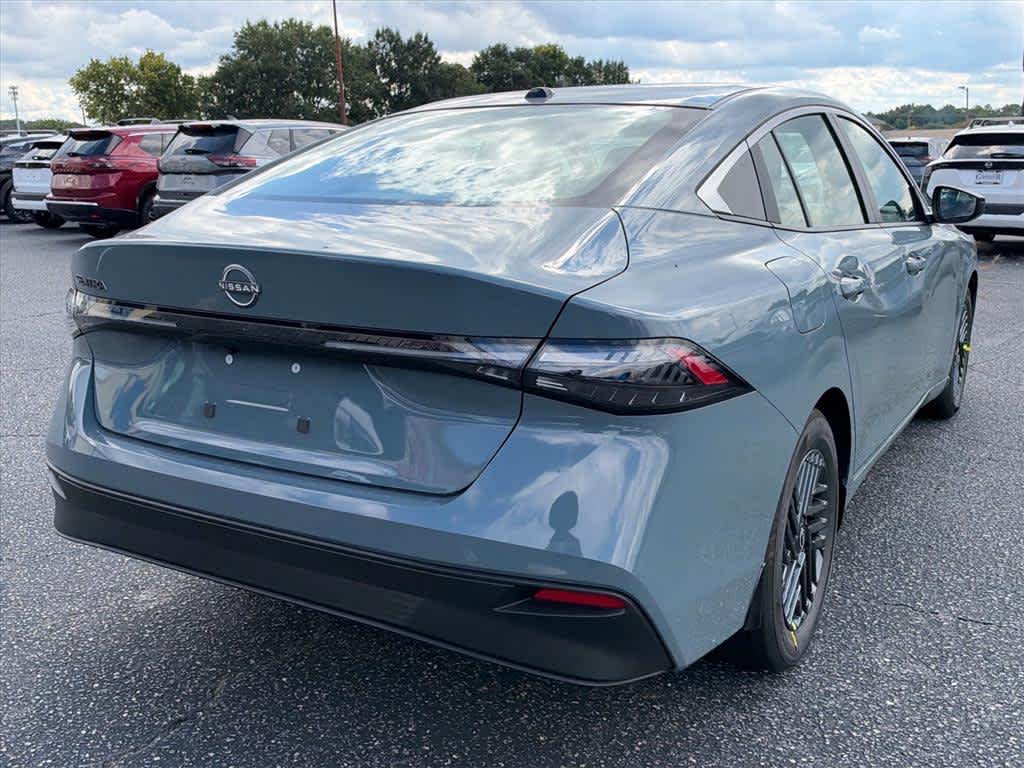 New 2027 Nissan Sentra Sedan