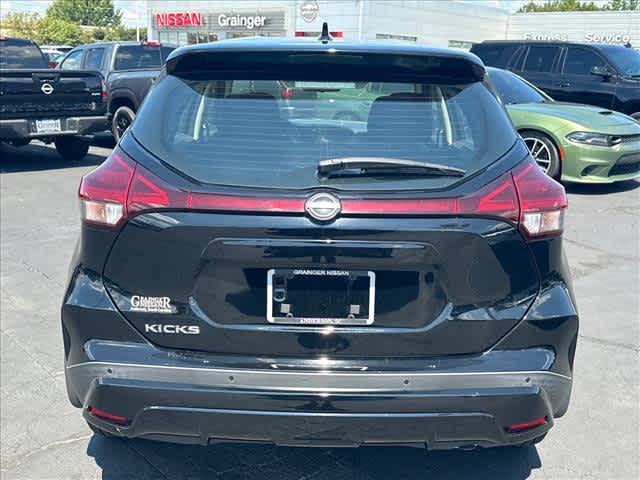 Used 2022 Nissan Kicks SUV