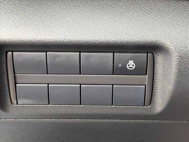 Used 2023 Nissan Kicks SUV