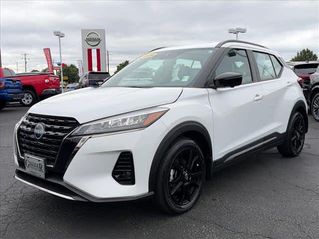 Used 2024 Nissan Kicks SUV