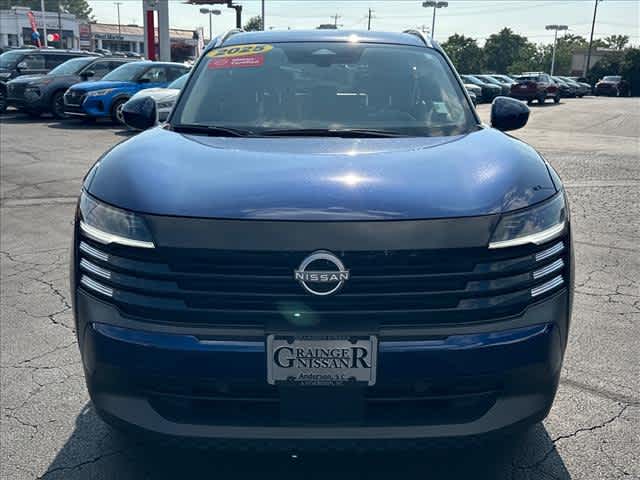 Used 2025 Nissan Kicks SUV