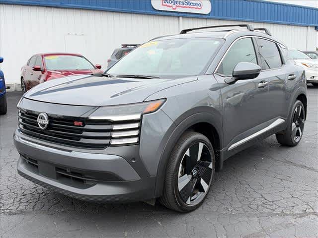 Used 2025 Nissan Kicks SUV