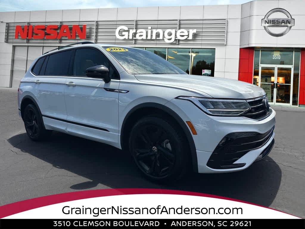 2023 Volkswagen Tiguan SE R-LINE BLACK