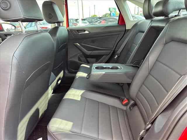Used 2024 Volkswagen Jetta Sedan
