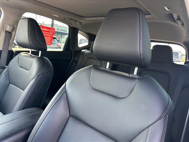 Used 2025 Nissan Murano SUV